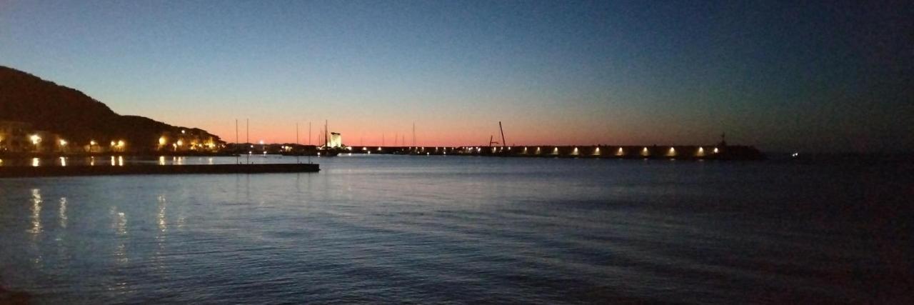 La Casina Di Alice Lejlighed Marciana Marina  Eksteriør billede